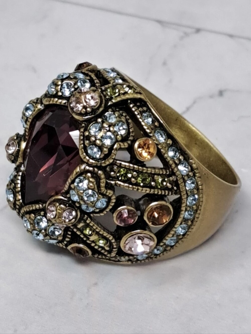 Heidi Daus Swarovski Crystal Statement Cocktail Ring - 9.5 - Picture 2 of 10